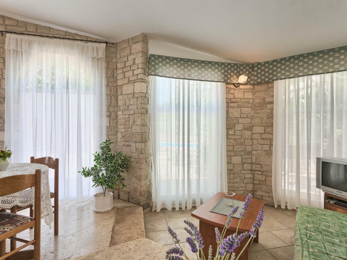 Holiday Home Christa Krnica Exterior foto